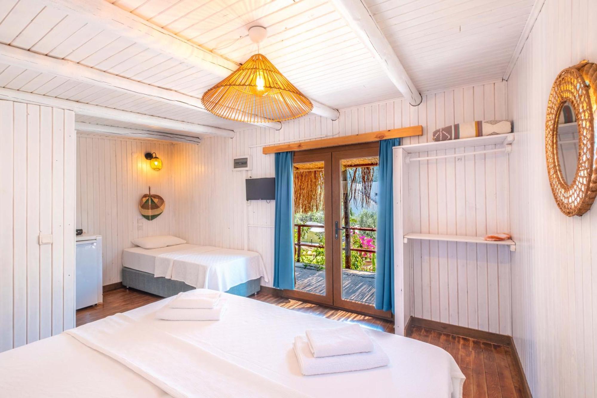 Kas Joy Glamping Hotel Ngoại thất bức ảnh